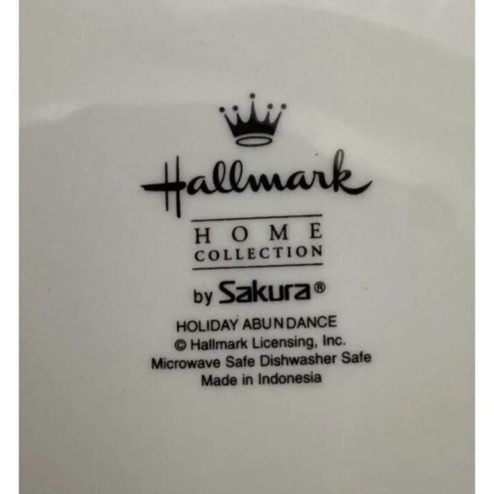 Hallmark Holiday Abundance‎ Accent Salad Plate (s) Poinsettia Christmas Sakura